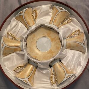 D’Lusso Home Collection Never Used Peach/beige color Demitasse/espresso set